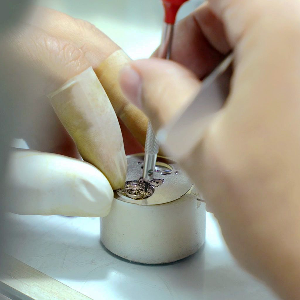 Mechanical Watches Manufacturer | How We Assemble and Test Each Mechanical Movement